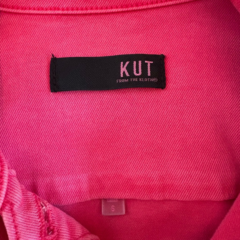 KUT FROM THE KLOTH KARA CROPPED DENIM JACKET Size SMALL - Picture 5 of 6